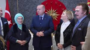 We did not find results for: Sanatcilardan Cumhurbaskani Erdogan A Dogum Gunu Surprizi Dailymotion Video