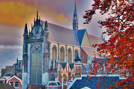 Most of the current structure dates from the fifteenth century. Hooglandse Kerk Wikipedia