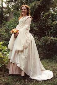 Tudor Wedding Gown Sca Garb Tudor Tudor Fashion Historical Dresses Renaissance Fashion
