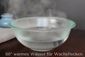 Um wachsflecken aus einem teppich zu entfernen, können sie die obengenannte methode ebenfalls anwenden. Wachsflecken Entfernen Mit Hausmitteln So Klappt S