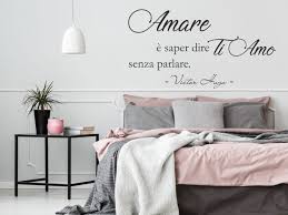 Particolari wall stickers per decorare le testata del letto con fregi floreali e due farfalle. Interni Decori Adesivi Murali Wall Stickers E Quadri Moderni Stickers Adesivi Murali Adesivi Per Porte E Da Parete Per Decorare Camerette Camere Da Letto Cucina E Soggiorno Scopri