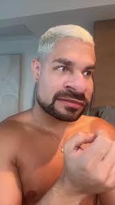 Después de la tormenta viene la calma, sonríele siempre a la vida…. Day off  🛼🛼 🏖️ #dayoff #sunset #patines #friends #miamibeach