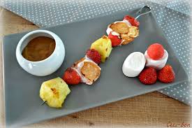 Brochettes Sucrees A La Plancha Ceci Bon Brochette Brochette Fruits Recette