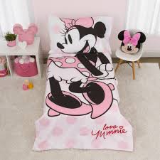 Some minnie mouse dolls pop up through the bedroom's wall. Disney Minnie Mouse 4 Piece Toddler Bedding Set Reviews Wayfair