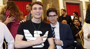Manuel bortuzzo paralizzato padre | manuel bortuzzo, il nuotatore 19enne rimasto paralizzato, sta sta meglio manuel bortuzzo, il nuotatore 19enne colpito per errore da una pallottola all'axa a roma. Manuel Bortuzzo Tra Dieci Anni Saro In Piedi Ma Spero Prima