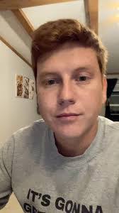 Calvin Redden's Instagram, Twitter & Facebook