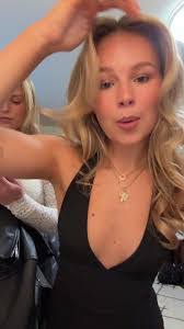 Kate Morrow's Instagram, Twitter & Facebook