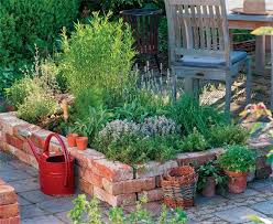 Pin By Tatjana Heinz On Outside Building A Raised Garden Vegetable Garden Raised Beds Raised Garden