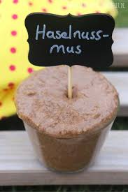 So Schnell Und Einfach Kannst Du Haselnussmus Selber Machen Staupitopia Zuckerfrei Rezept Lebensmittel Essen Haselnussmus Zuckerfrei