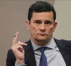 Trabalho de parceria em obras de infraestrutura