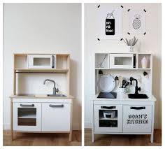 Diy Monochrome Make Over Ikea Duktig Keukentje Keukentje Ikea Keuken Diy Speelkeuken