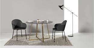 haku grote ronde eettafel messing en gerookt glas made com ronde eettafel grote eettafels eettafel