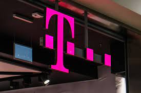 While no customer financial information appears to have been exposed, the stolen personal information includes names, dates of birth, social security. Gw72r3x5cynw8m