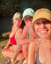 Jackie Cherry's Instagram, Twitter & Facebook