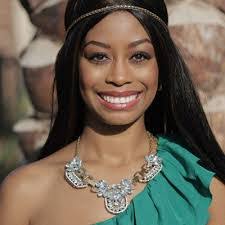 Amber Norwood's Instagram, Twitter & Facebook