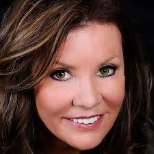 Hope Cudd at Re/MAX First