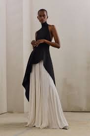 Solace London Pre Fall 2019 Fashion Show With Images Fashion Fashion Dresses Black Women Fashion
