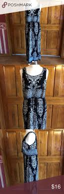 Bila Black And White Print Maxi Dress Med Bila Black And White Print Maxi Dress Med Sleeveless Has Blouson Effect At Printed Maxi Dresses