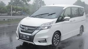 Harga nissan serena dan spesifikasi nissan serena mulai dari kelebihan, kekurangan, desain, mesin, suspensi, dimensi, fitur, dan gambar. Mengintip Perbedaan Nissan Serena Di Indonesia Dengan Versi Jepang Otomotif Liputan6 Com