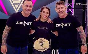 My name is mayssa bastos. Mayssa Bastos Finaliza Tetra Campea Mundial Vence Gp Do Ebi E Fatura 10 Mil Dolares Mma Crazies