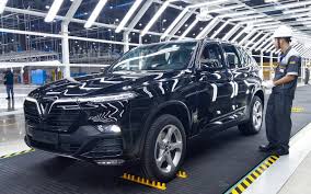 It started in pilot production march 2019 with full production beginning in september 2019 at vinfast's haiphong factory. Vinfast Lux Sa 2 0 Base Phien Báº£n Tieu Chuáº©n