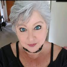 Congratulations to the latest Women In Trucking Foundation scholarship  winner, Zana Walker!