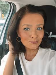 𝐋𝐚𝐮𝐫𝐞𝐧 𝐒𝐭𝐫𝐢𝐛𝐚𝐤𝐨𝐬-𝐑𝐚𝐫𝐫𝐚𝐭 (@laurenstribakos.hair) •  Instagram photos and videos