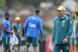 Carlo Ancelotti pega pesado nos treinos do Brasil