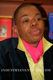 Event Pics: Best Selling Author Delvon Johnson Book Signing