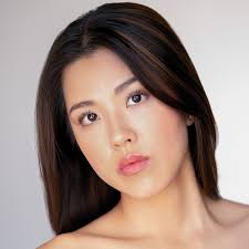 Chelsea Sik - YouTube