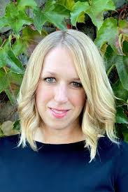 Reading with... Rita Cameron