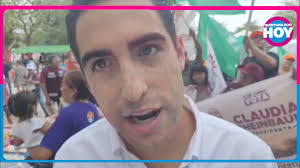 #Elecciones2024l 🗣/ Eugenio Segura Vázquez recorre el tianguis de la  Región 96 de #Cancún escuchando a la ciudadanía quien demanda mayor  seguridad, 📹Mario Zermeño, 🔗 https://quintanaroohoy.com/