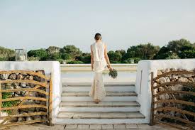 Cada adorno es almidonado y planchado, listo para ser colgado para la temporada de vacaciones. Boda Menorca Ermita Flor Fuertes Vestido Novia Blog A Todo Confetti 47 A Todo Confetti Blog De Bodas Para Novias E Invitadas