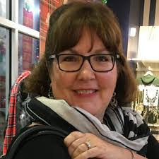 Erin Decoste's Instagram, Twitter & Facebook