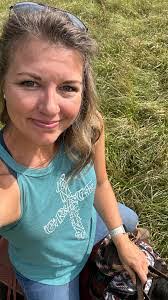 Debbie Bowyer's Instagram, Twitter & Facebook