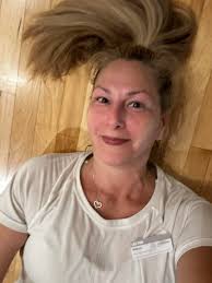 Merkules and Dame Grease 💪were in the studio cooking. 💯 RNERST DEFICIAL  DENGB ING DOVg ROW 2A RECORDS E NG FOuh trong NDATIONS 一 trong