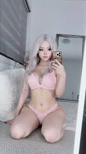 ari 🌸 on X: poof! i just appeared in your room. what would you do?  t.covp0tIQvo2k  X