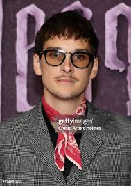 536 Arturo Joe Photos & High Res Pictures