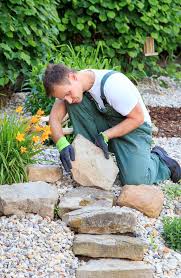 One of the easiest ways to add some interest to your home's front yard is to plant a colorful border of flowering plants to enliven your entryway. Low Maintenance Front Yard Budget Landscaping Ideas Bees And Roses