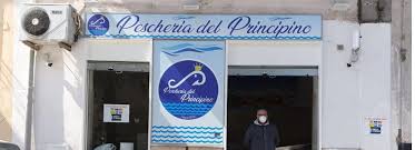 Pescheria di napoli, #3 di napoli ristoranti di pesce: Caivano Pescheria Aperta Per Benficenza Distribuzioni Pacchi Regalo Nano Tv