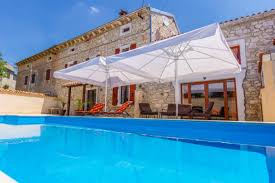 Schon ab 39 € pro übernachtung. Immobilien Kroatien Risiken Tipps Und Angebote
