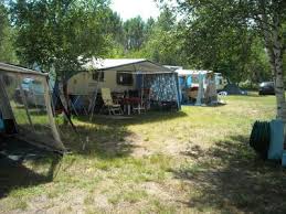 Découvrez camping les fougères lacanau (avenue de l'océan, 33680 lacanau) avec toutes les photos du quartier, le plan d'accès, les avis et les infos pratiques camping traditionnel et familial de 75 emplacements dont 4 locatifs. Camping Les Fougeres Mittelgrosser Camping In Lacanau Gironde Frankreich