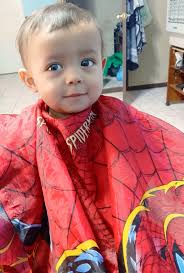 Corte de cabello 😃 Ya son chicos grandes 🥰 Adrian 😍 Emmanuel ❤️ Jesús  Martin 🥰 #trillizos #Gemelos #Sábado #hermanos