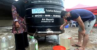 Jba pahang ditubuhkan pada 1.1.1993, bagi memeberi fokus yang lebih kepada perkhidmatan bekalan air di negeri pahang. Bekalan Air Di 281 Kawasan Pulih