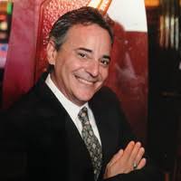 400+ perfiles de «Cuccio»