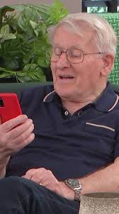 Jeroen laat zijn kleindochter Els weten hoe de date gaat 🫶 #lldl #date  #kleindochter #fyp #foryoupage