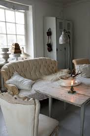 Shabby Chic Im Wohnzimmer 55 Vintage Mobel Und Deko Ideen Mit Bildern Shabby Chic Dekoration Shabby Chic Mobel Shabby Chic Betten