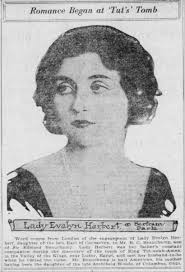 Evelyn Herbert's Instagram, Twitter & Facebook