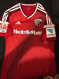 The club was founded in 2004 out of the merger of the football sides of two other clubs: Fc Ingolstadt 04 Home Football Shirt 2016 2017