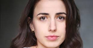 Cork actress returns from London for 'There's No Place Like Home'